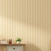 Modern Stripped Contact วอลล์เปเปอร์ Beige ครีมสีขาวสีดํากันน้ําห้องนอนห้องนั่งเล่นภาพจิตรกรรมฝาผนังคลาสสิกแคบลายวอลล์เปเปอร์ 2