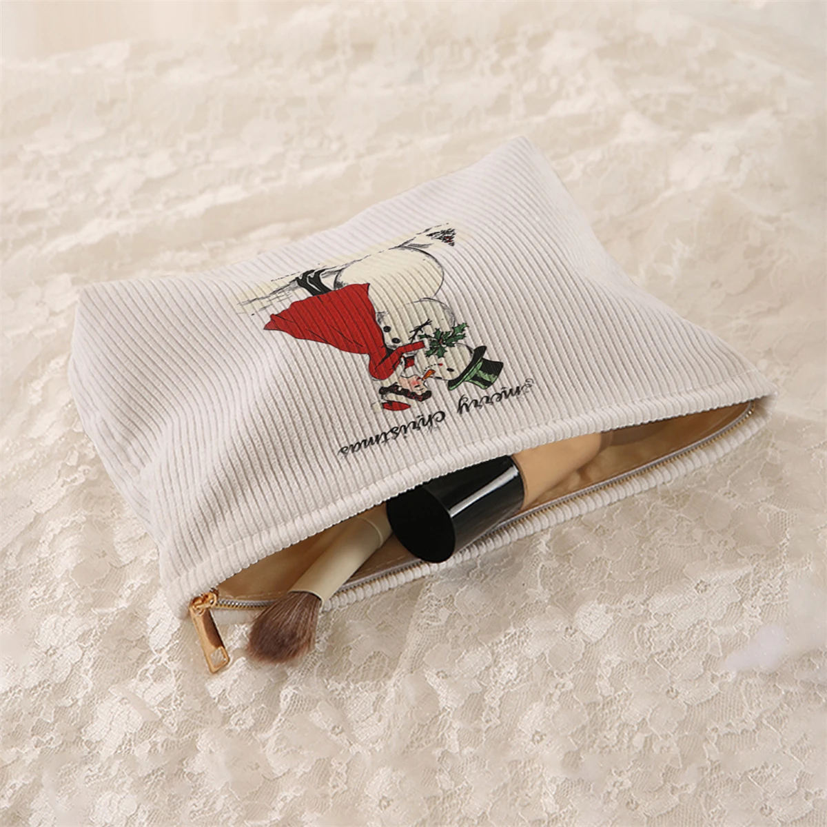 1 capybara patterned corduroy makeup bag, lightweight zipper makeup storage box, multifunctional bag with lining