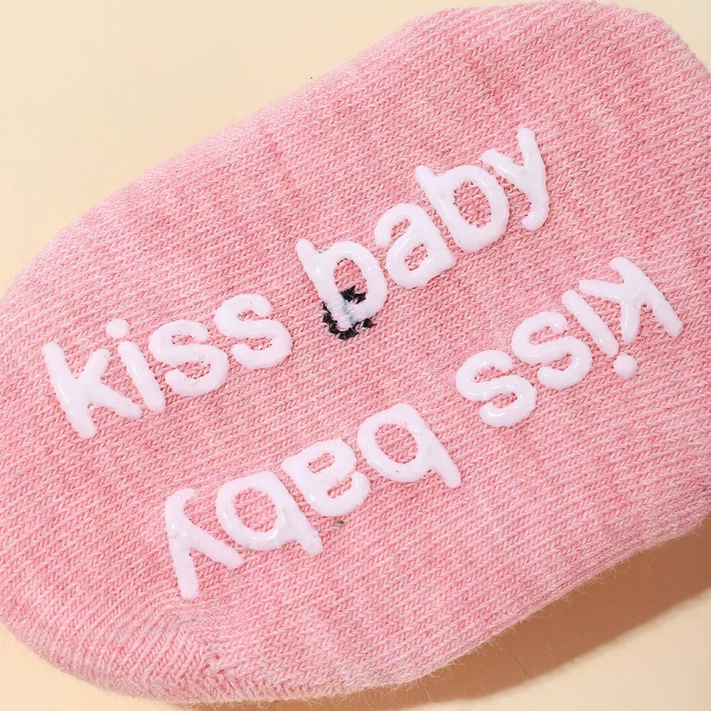 Description Picture 3 of itemPretty Newborn Baby Girls Socks Cute Flowers Toddler Princess Anti-skid Leather Soles Infant Soft Elastic Floral Sock Gifts