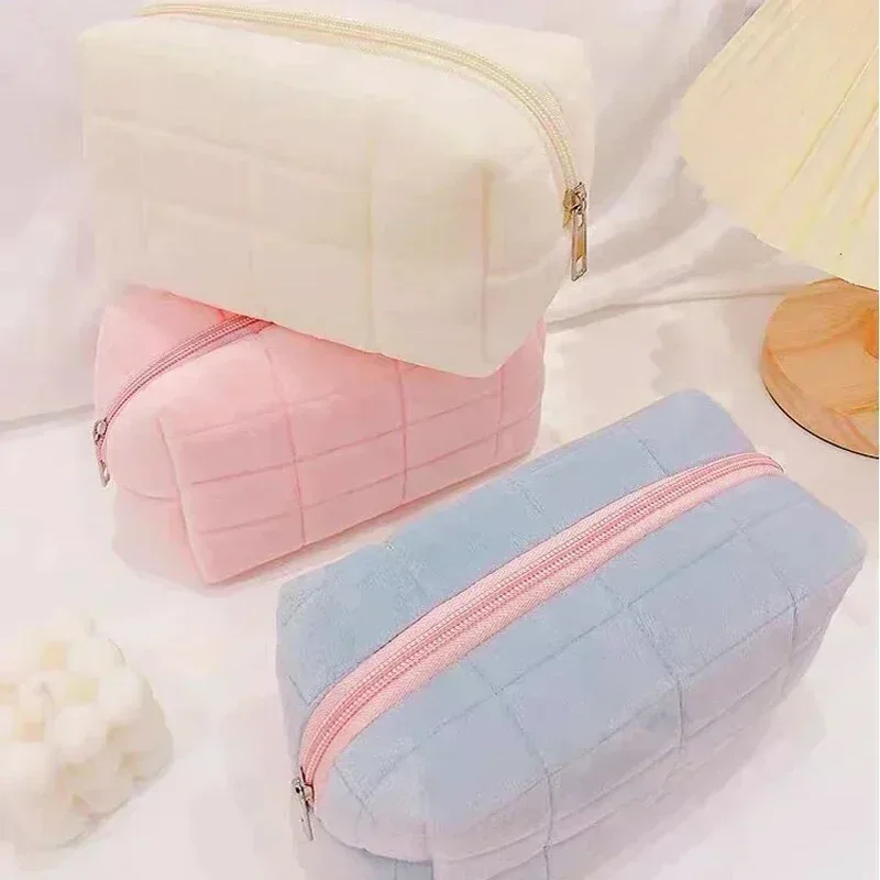 Large Solid Fur Cosmetic Storage Bag Women Zipper Makeup Organizer Handbag Stationery Pencil Case Travel Make Up Toiletry Punch