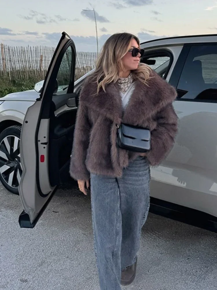 Brown Big Lapel Faux Fur Fury Women's Coats Fluffy Long Sleeved Thick Warm Fury Jackets 2024 Winter Lady Casual Street Outwear 5