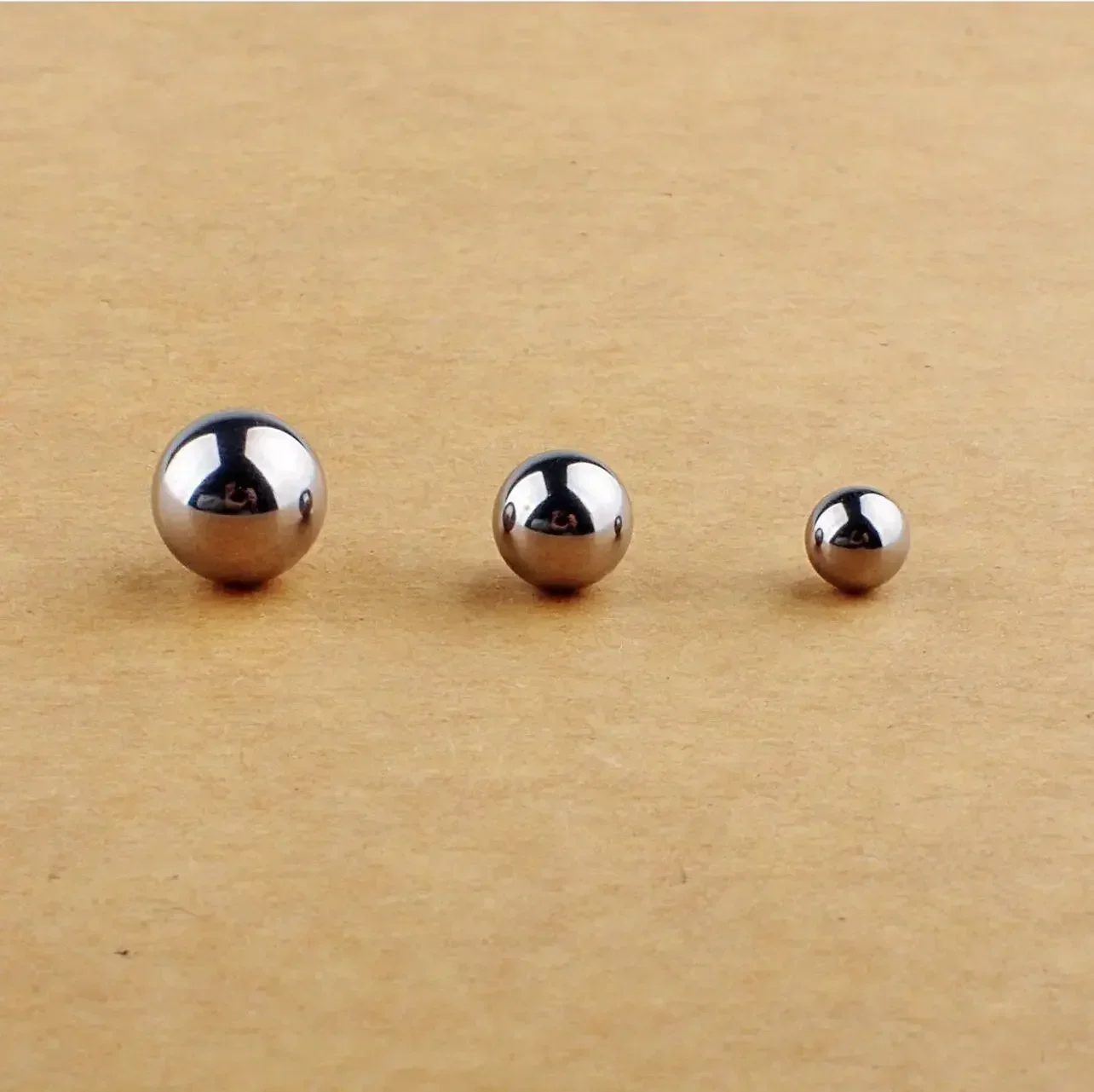 piercing jewelry 10pcs ASTM F136 Titanium Ball 3/4/5mm for 14G 16G Internal Threaded Barbell Mirror Polished Body Piercing Jewelry Ti 6AL-4V ELI