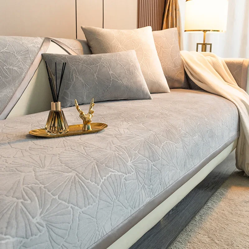 

Velvet Cloth Sofa Cushion Ginkgo Leaf Jacquard Non-Slip Modern Living Room Sofa Cover Warm Solid Color Couch Cushion Cover Cloth