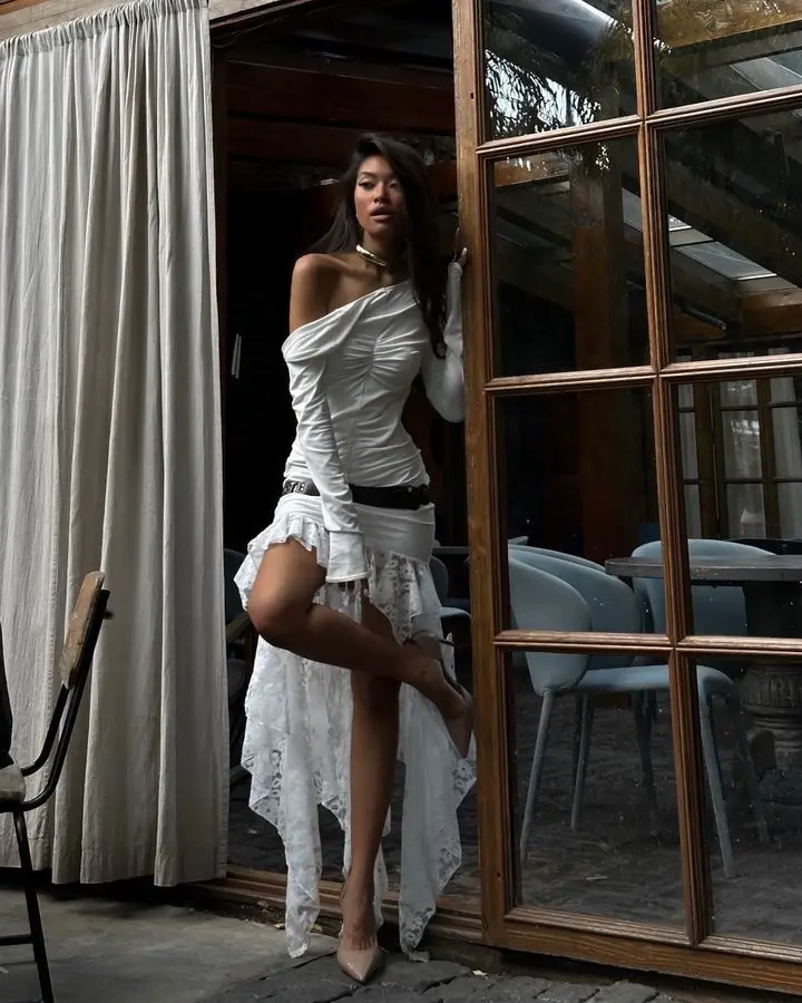 Elegant Long Sleeved Lace Patchwork Bodycon Dress Female Sexy Irregular Female Vestido Autumn/winter Party Evening Dress