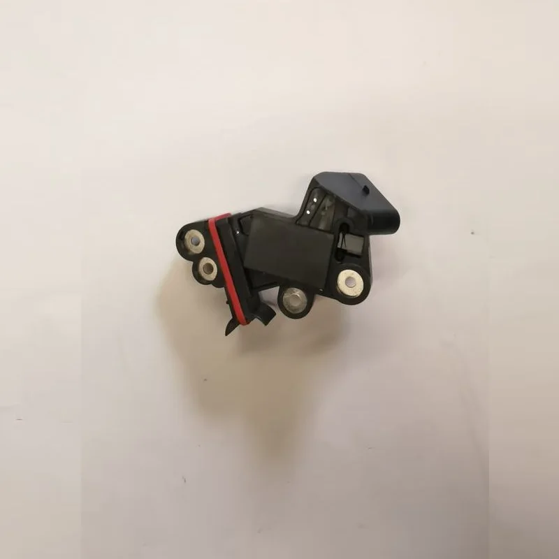 SINOTRUK HOWO Ʈ  (28V/70A) VG1095094002   ǰ ַ