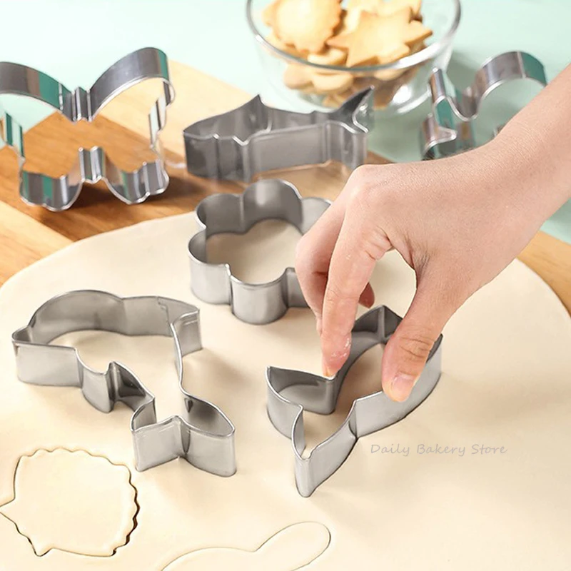 Marine Animal Series Stainless Steel Biscuit Cutter Shark Dolphin Fish Shaped Cookie Mold Kitchenware Baking Tool
