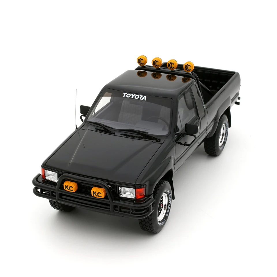 ｈｉｍａｗａｒｉ1/18 トヨタ ハイラックス SR5 ブラック 1:18 Scale Hilux Sr5 Glossy Black 202 1985 Movie Version Resin