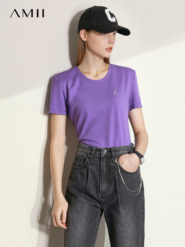 

AMII Minimalist T-shirts Women 2022 Summer O-neck Niche Design Letter Embroidery Commuter All-match Slim Pullover Tops 12240139