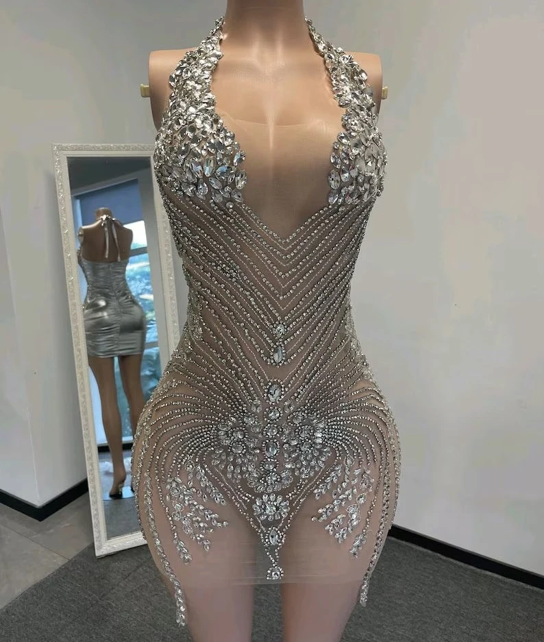 

Silver Halter See Through Women African Cocktail Dresses Beaded Birthday Party Gowns Short Black Girl Prom Dresses Homecoming