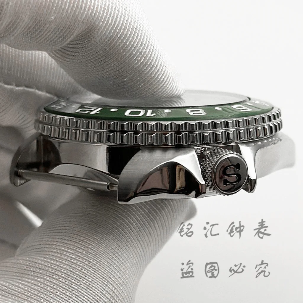 Green Ring 42mm Watch Case with Sloping Bezel