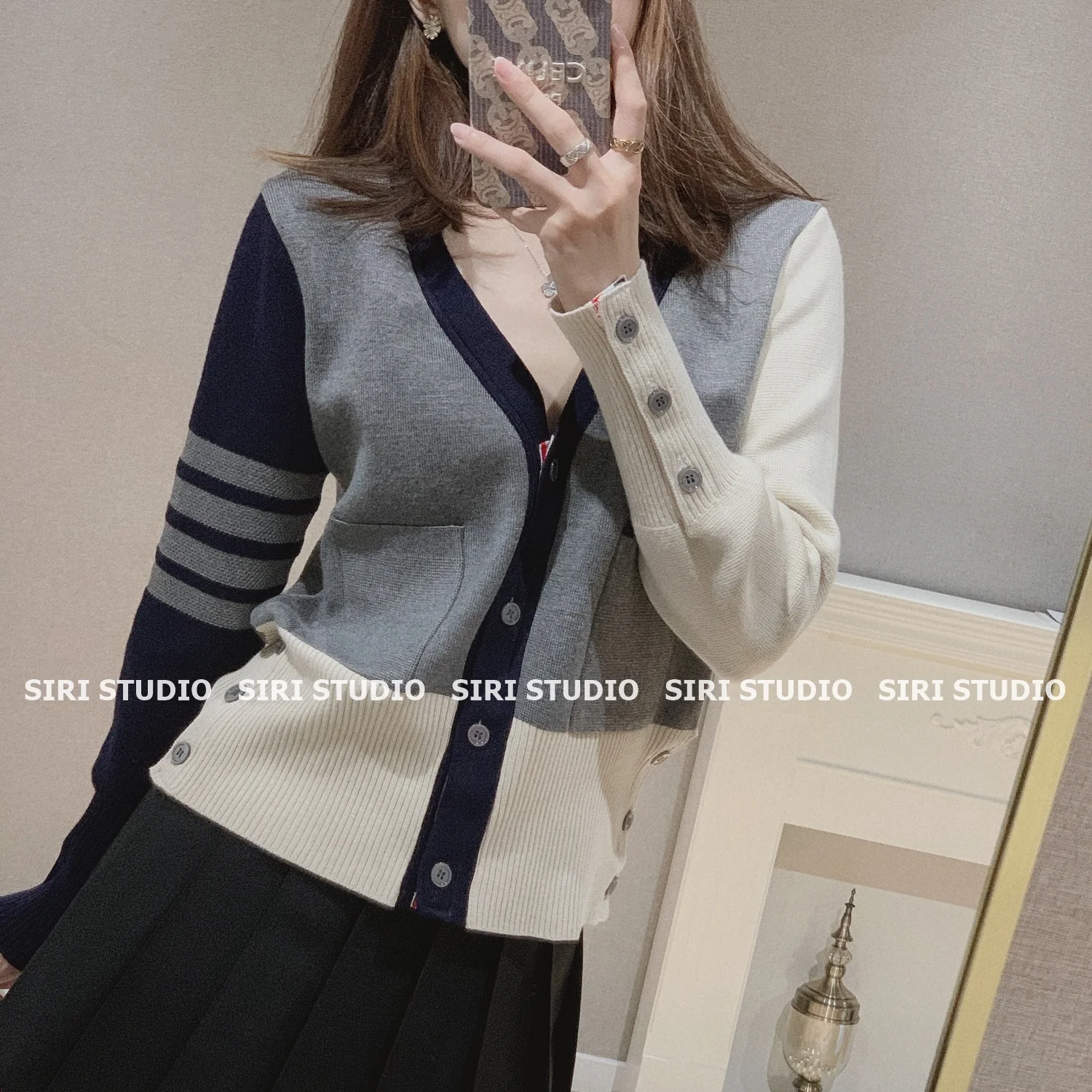 

TB knitted cardigan sweater with women's spring and autumn college style four-bar retro lazy V-neck color-blocking top coat