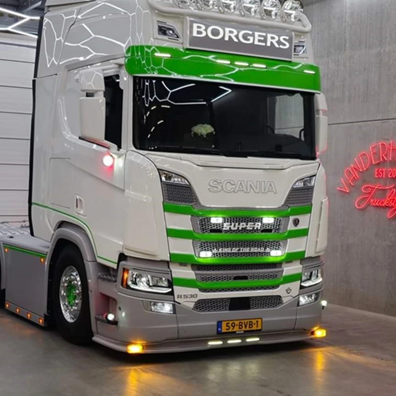 Barra Tettuccio + Pois Luci + Beacon per Scania P G R 6 Serie 2009