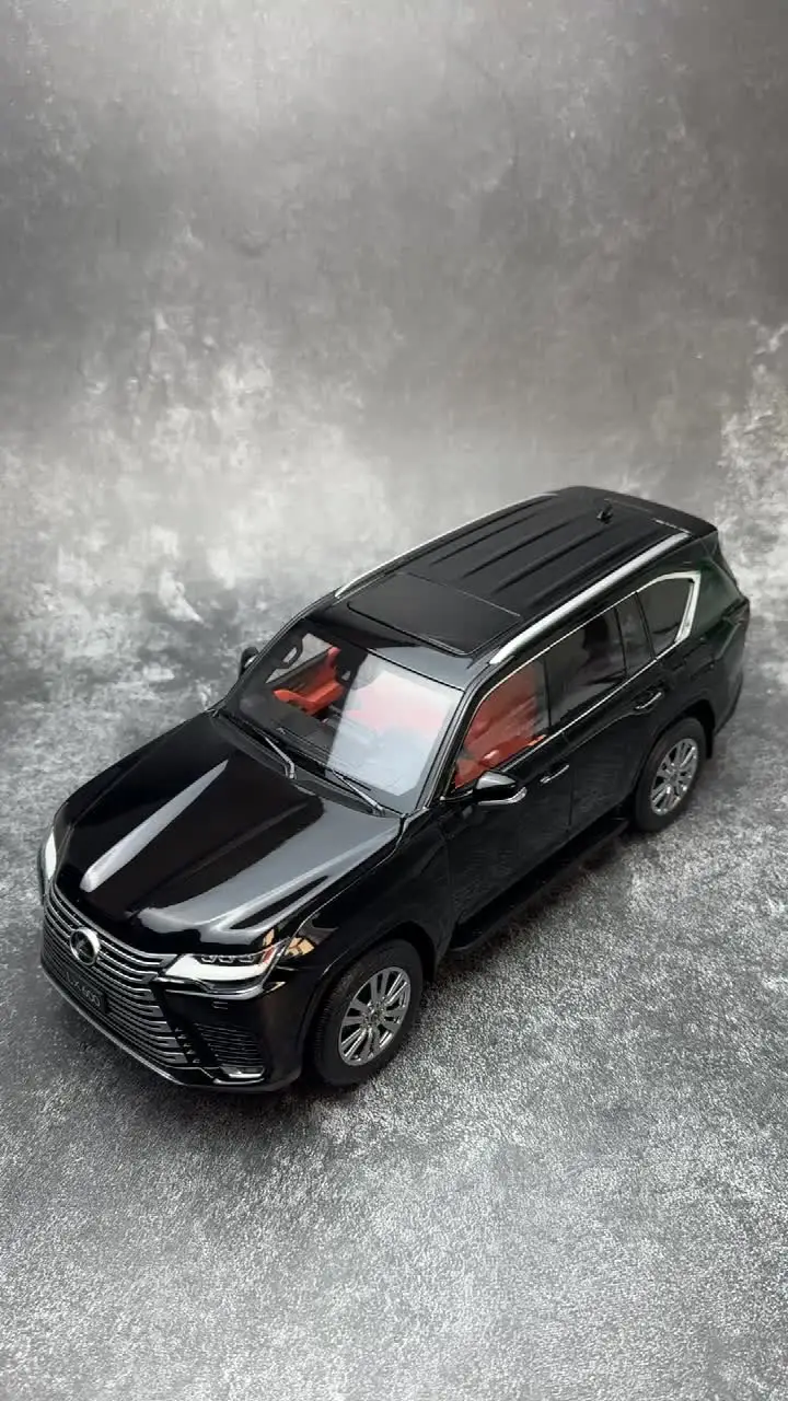 LCD 1:18 レクサス LX600 合金製カーモデル SUV 静態装飾 ホリデー