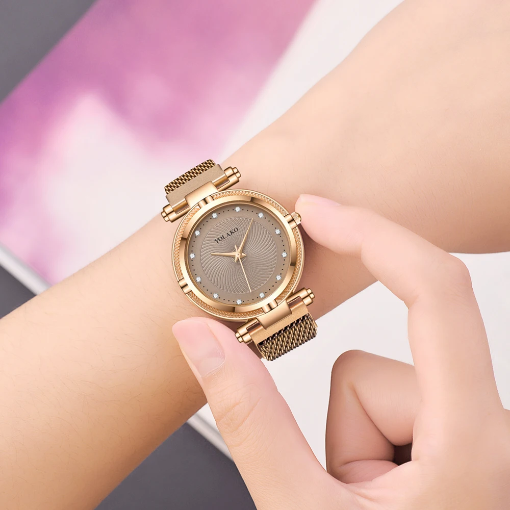 Luxury Creative diamond Dial Women Watches Fashion Rose Gold  Magnet Buckle Ladies Quartz Wristwatches Simple Female Watch Gifts
