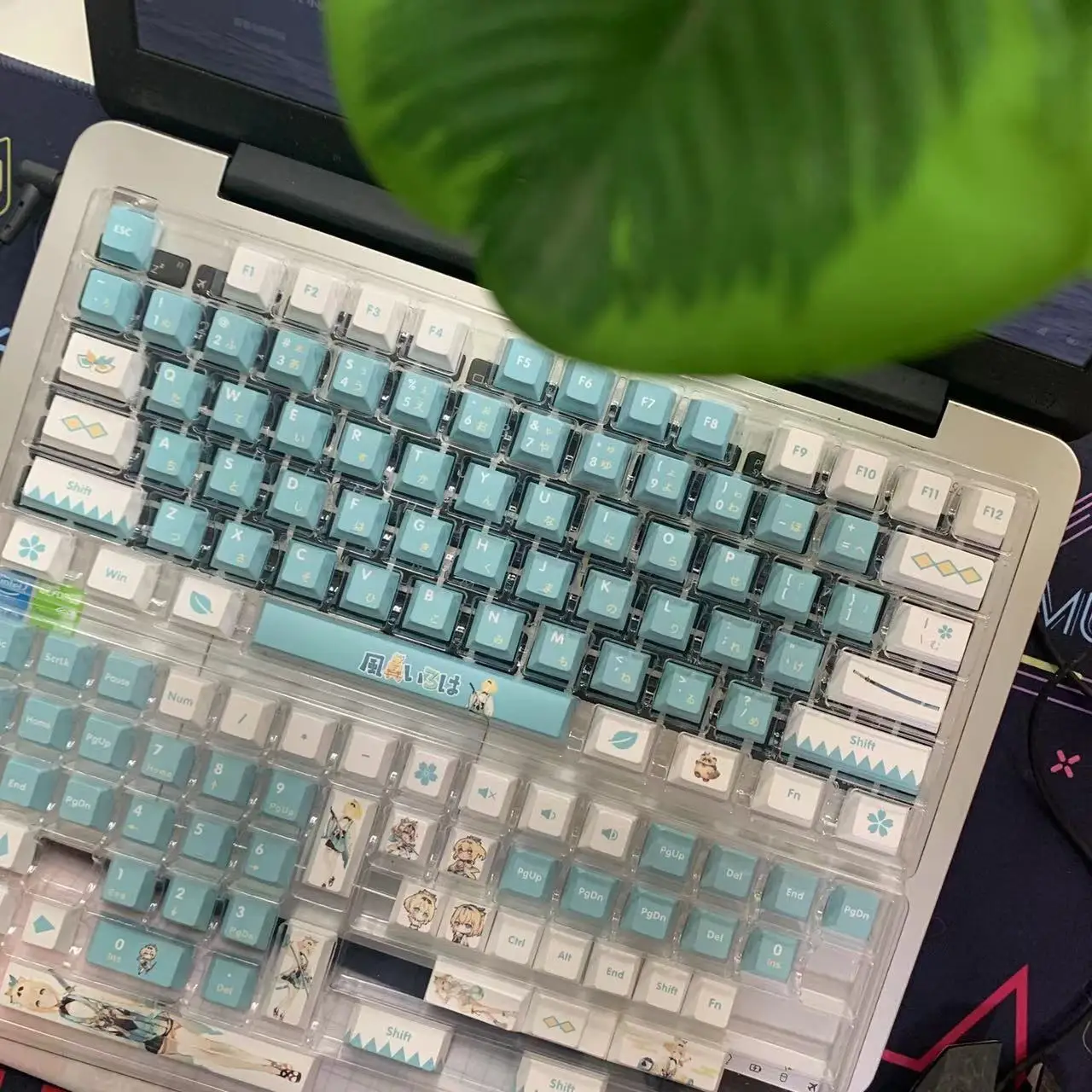 Kazama irohaメカニカルキーボード、pbt vtuber Pオリーブキー