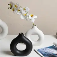 1 Piece Of Imitation Ceramic Pure White Vase Decoration Vase Decoration Donut Pattern Flower Pot Desktop Design Sense Decor 2