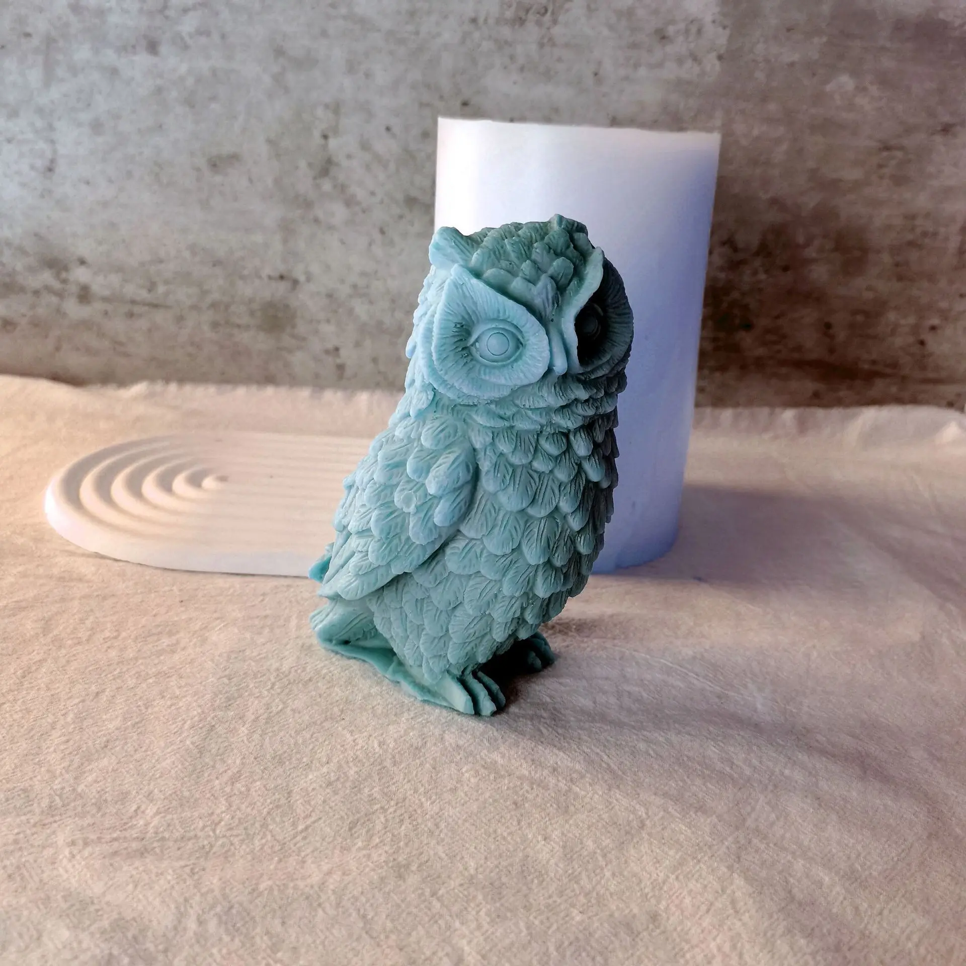 

Large Rooster Owl Beauty Silicone Mold for Gypsum form Handmade Desktop Decoration Gypsum Epoxy Resin Aromatherapy Candle Mould
