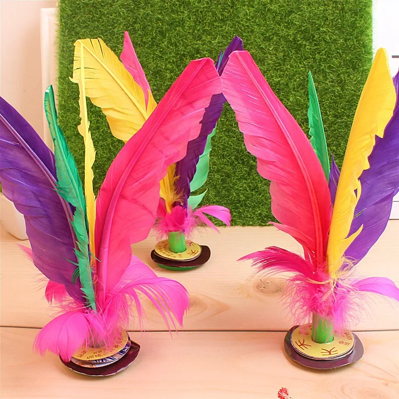 

China Jianzi Footbal Foot Kick Handwheel Fancy Goose Feather Shuttlecock Fitness