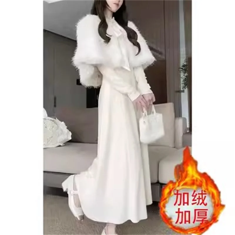 リラックスニットミディドレス