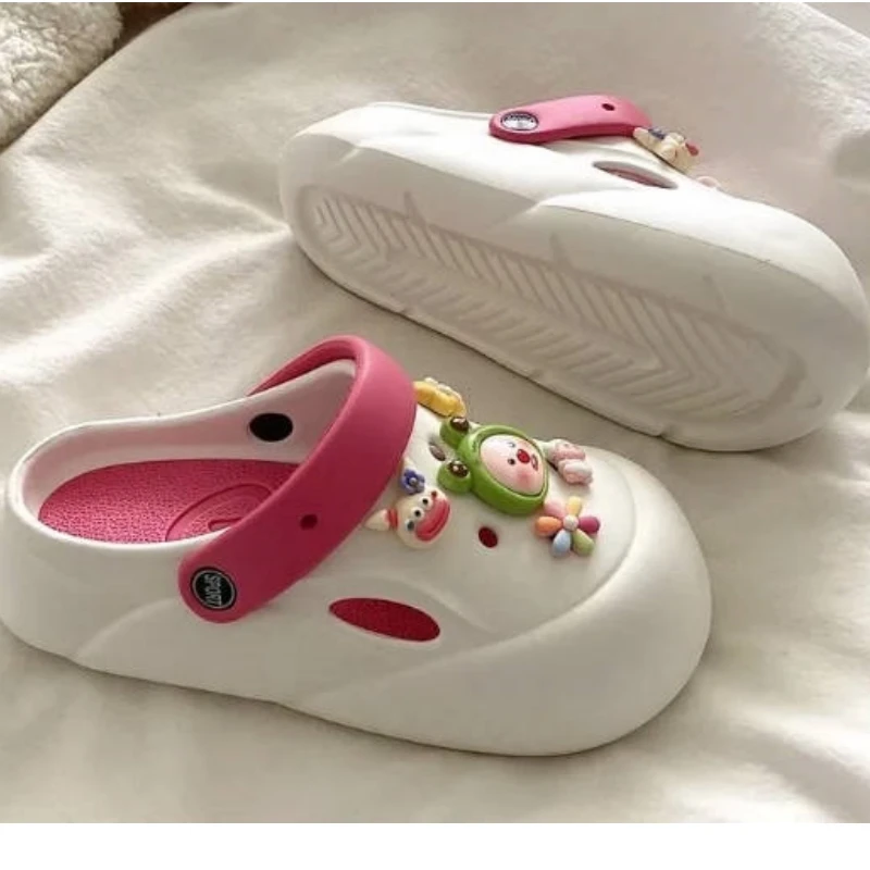 Women Cartoon Clogs Shoes 2024 Summer Anti Slip Thick Soles Slipper Young Girl Toe-Closed Indoor Soft Slipper A0134