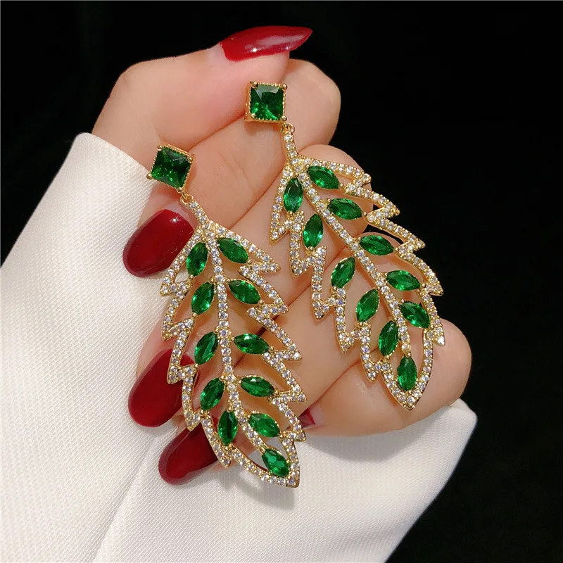 

Drop Earrings For Women S925 Silver Needle Green Shining Cubic Zirconia Stone Luxury Accessories Party Wedding Jewelry