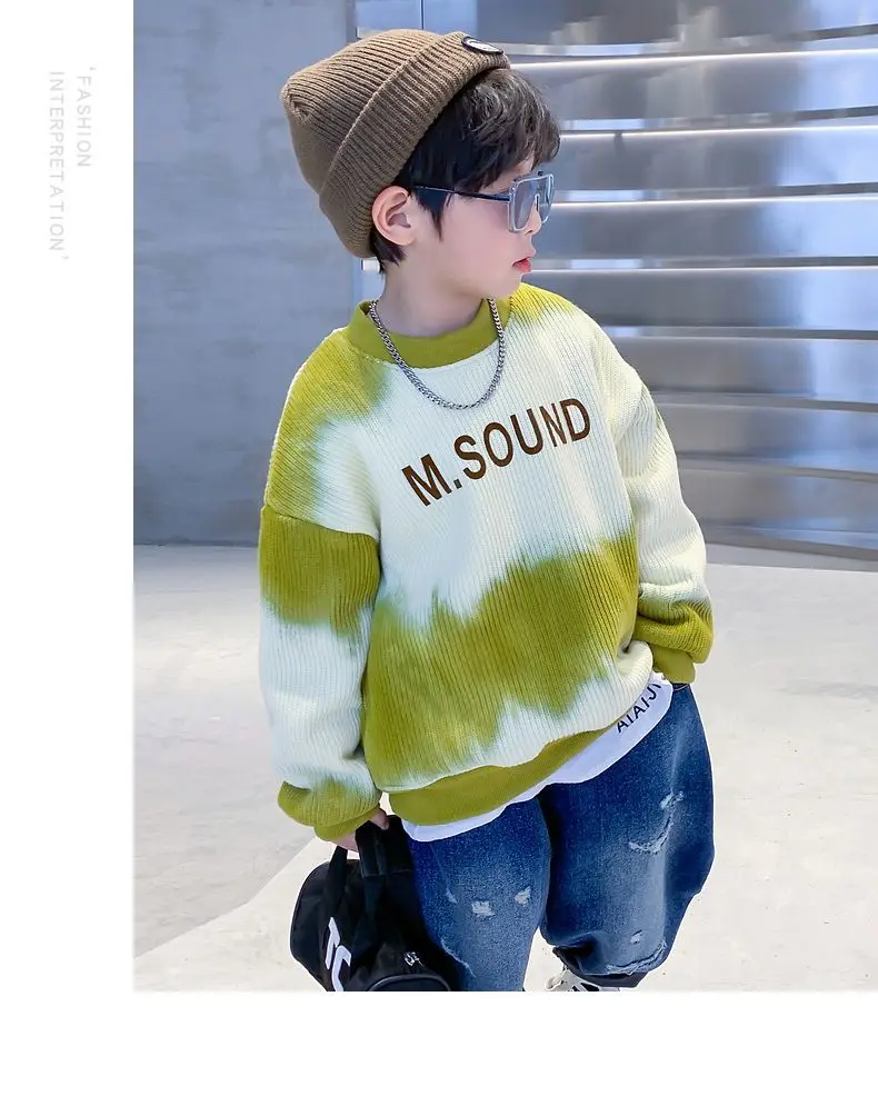 

2023Teens the new children boy4-14 years old. Add wool Loose hoodies Street style winter clothes Autumn Round collar tops
