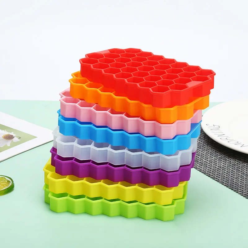 

37 Cavity Honeycomb Ice Cube Trays Reusable Silicone Ice Cube Mold BPA Free Ice Maker with Removable Lids