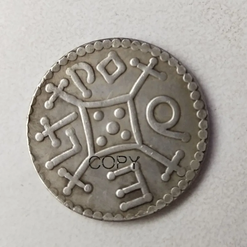 

Объединенное Королевство Coenwulf 805-810 одна Пенни Посеребренная КОПИЯ монета (UK23)