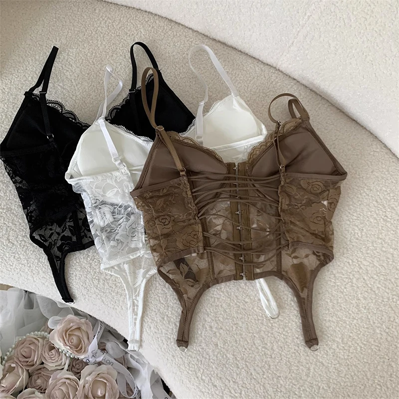 1Pc Women's Vintage Backless Sexy Camis Tank Top Female Lace Hollow Out Spaghetti Strap Corselet Cropped Tops Built In Bra 2