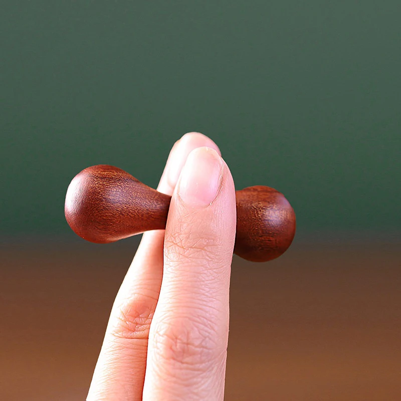 Stress Relief Toys Wood Knucklebone Decompression Polishing Sandalwood Hand Spinner Anxiety Rotate Finger Gyro Gift