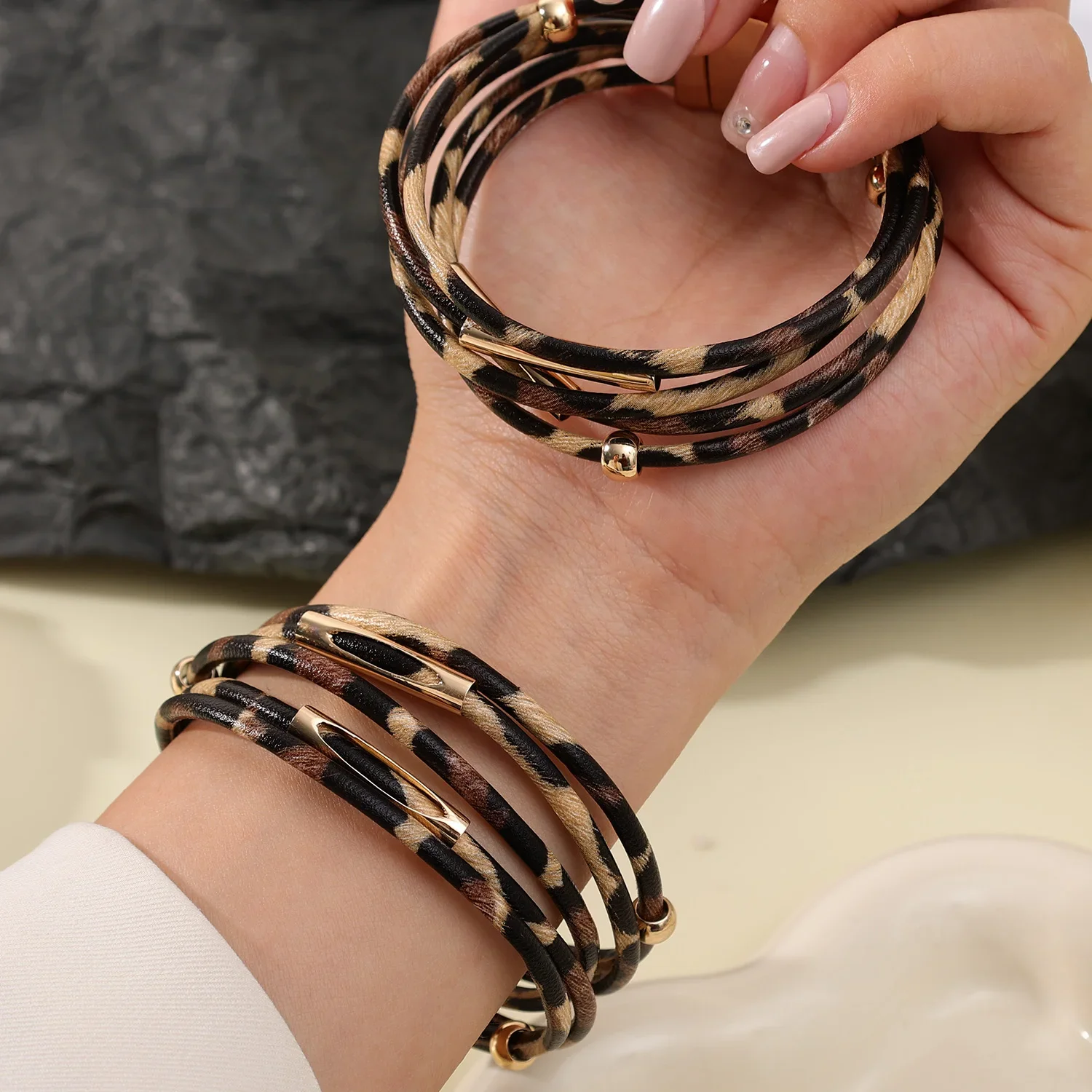 Vintage Magnetic Buckle Leopard Print Leather Bracelets for Women Men Creative Design Multilayer Wrap Wide Bracelet Jewelry Gift