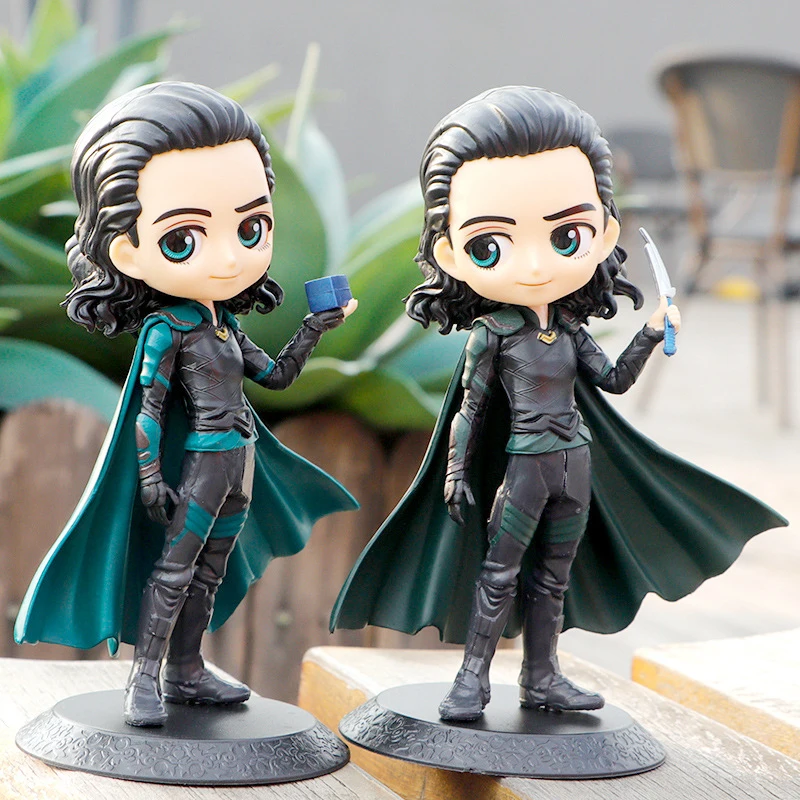 2024 Marvel Avengers Movie Anime Q Version Cartoon Sword Wielding Loki Character Burattino A Mano Pvc Series Model Toy Gift Hottoys