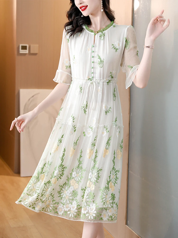 

2024 Summer White Floral Elegant Casual Midi Dress Women Luxury Silk Embroidery Vintage Dresses Bodycon Chic Fashion Party Dress