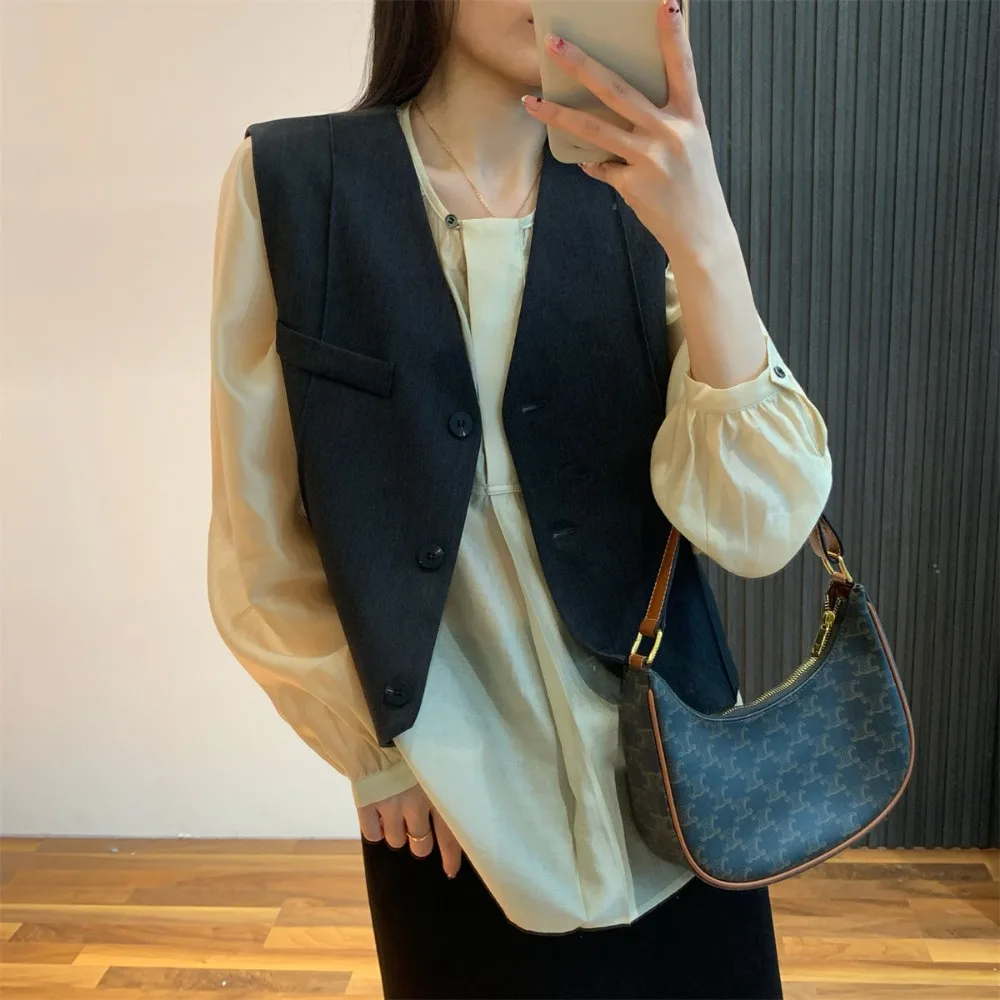 세련된 내추럴 스트리트웨어, 모든 여성 패션, 빈티지 V넥, 민소매 여성 아우터, 시크 탑, 하이 스트리트