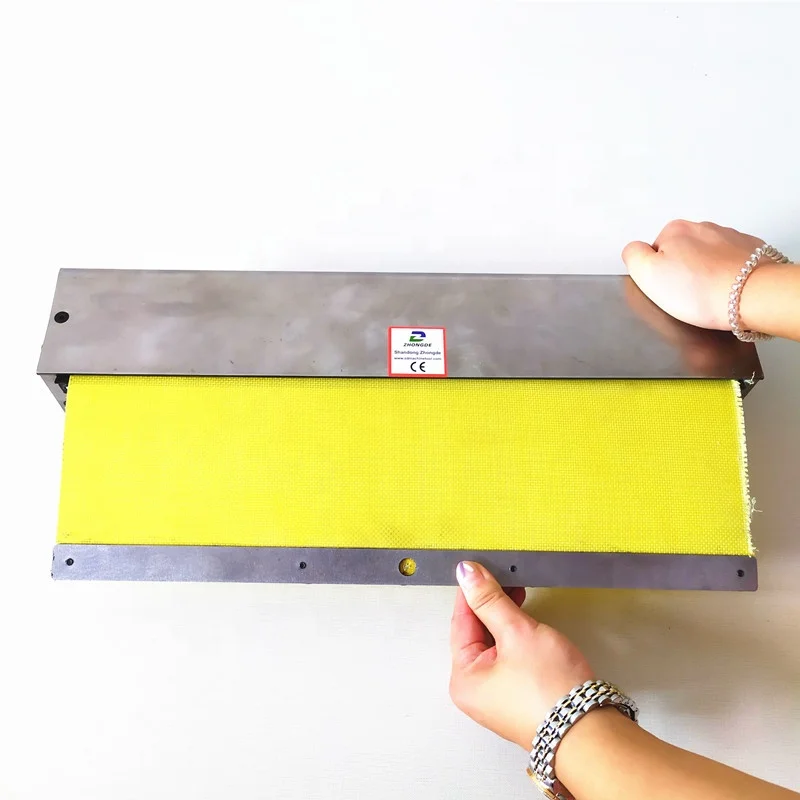 

Roll Up Way Covers CNC lathe, can use CNC milling machine.