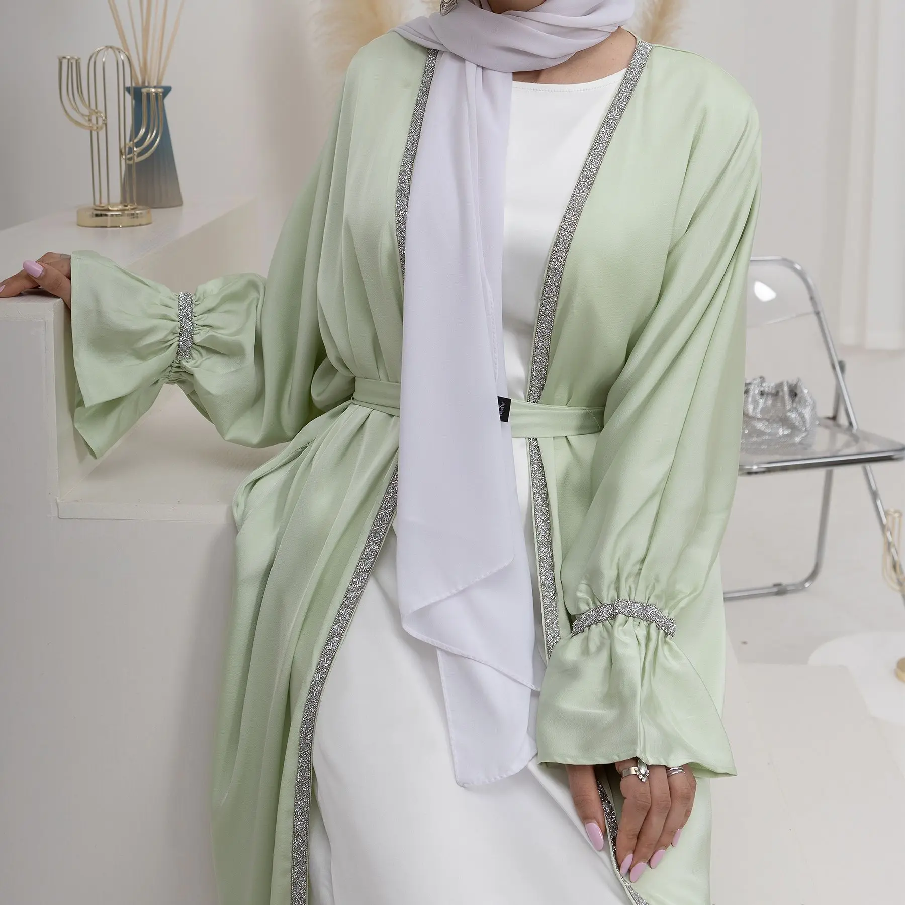 

Satin Open Abaya Kimono with Inner Dress Set Flared Sleeve Beads Muslim Abayas for Women Dubai Luxury Turkey Islam Outfit Kaftan