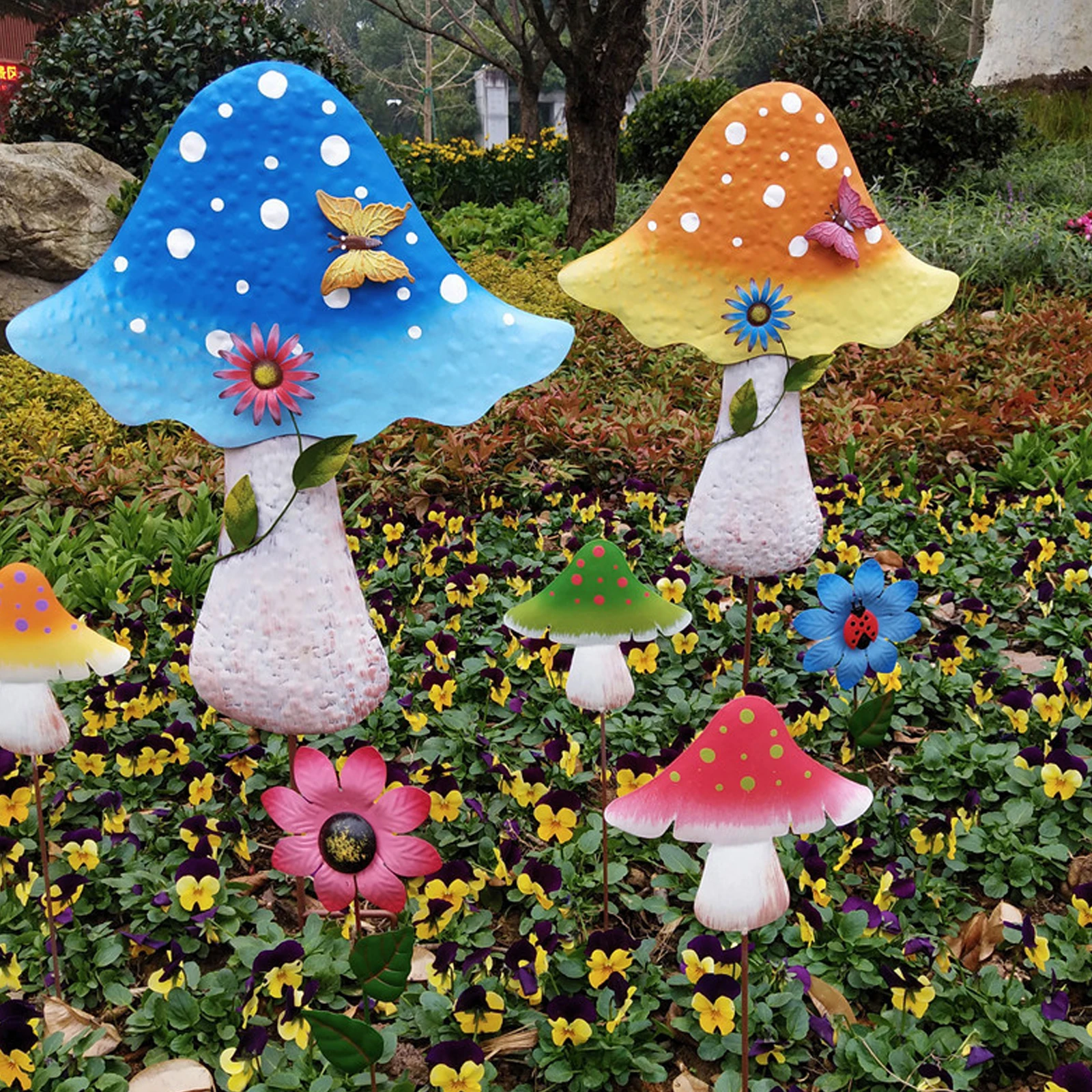 

Creative Garden Kettle Ornaments Outdoor Mushroom Watering Can Insert Decor Metal Wrought Iron Gift for Home Yard Decorations