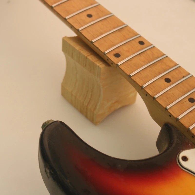 Ÿ  ħ   Ÿ û Ǳ Luthier ġ     ÷ ĵ