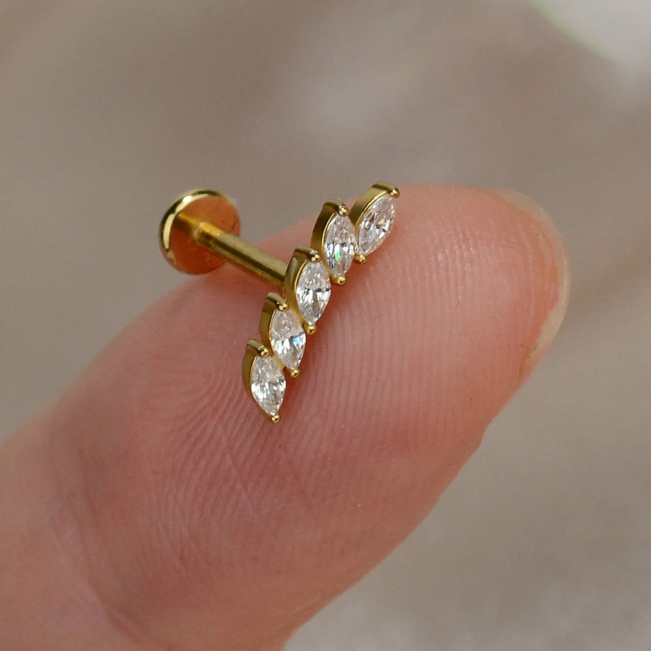 Titanium Stainless Steel Earrings Tiny Butterfly Leaf Flat Rook Lobe Cartilage Snug Helix Couch Tragus Labre Piercing 16G 1PC
