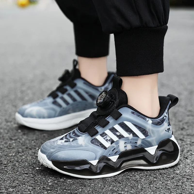 Lightweight Children Sports Shoes Swivel Buckle Boys Sneakers Casual Breathable Running Trainers Outdoor Kids Tennis Shoes kids shoes