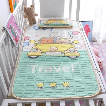 Kit Materassino per Lettino, Lenzuolo in Fibra di Viscosa e Lattice per Bambini, Copriletto Cartoon per Ragazzi e Ragazze, Rinfrescante per l'Estate, Biancheria da Letto per Casa 60*120cm 2 Pezzi