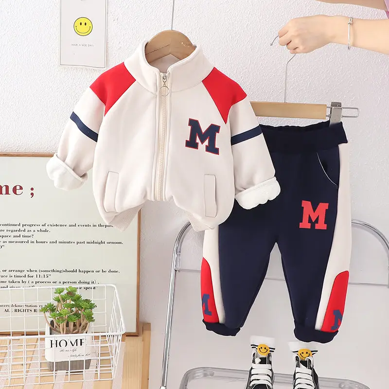 طقم أطفال صيفي تيشيرت وشورت main image 1