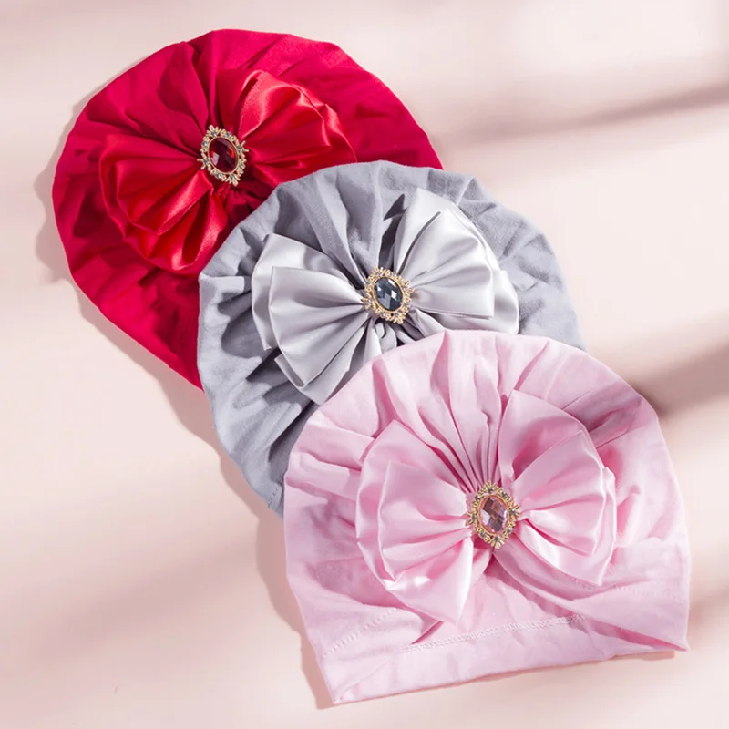 솔리드 컬러 베이비 터번 보우 블링 라인 석 비니 소녀 모자 패션 수제 리본 Bowknot 인도 모자 소프트 보닛 0-2Y