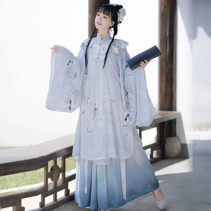 

Noble Princess Hanfu Chinese ancient Yunshouldered Ming style standing collar diagonal lapel gown embroidery