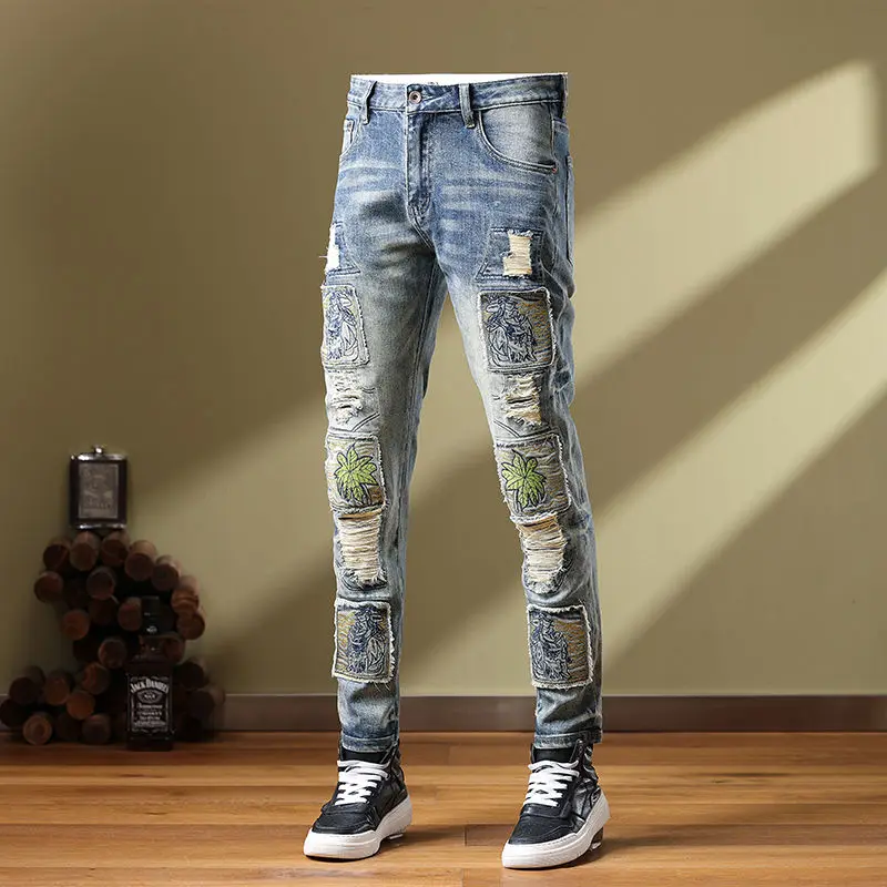2023 New Embroidery Print Pattern Patch Ripped Beggar Patch Trendy Men's Jeans Korean  jeans for men  men jeans