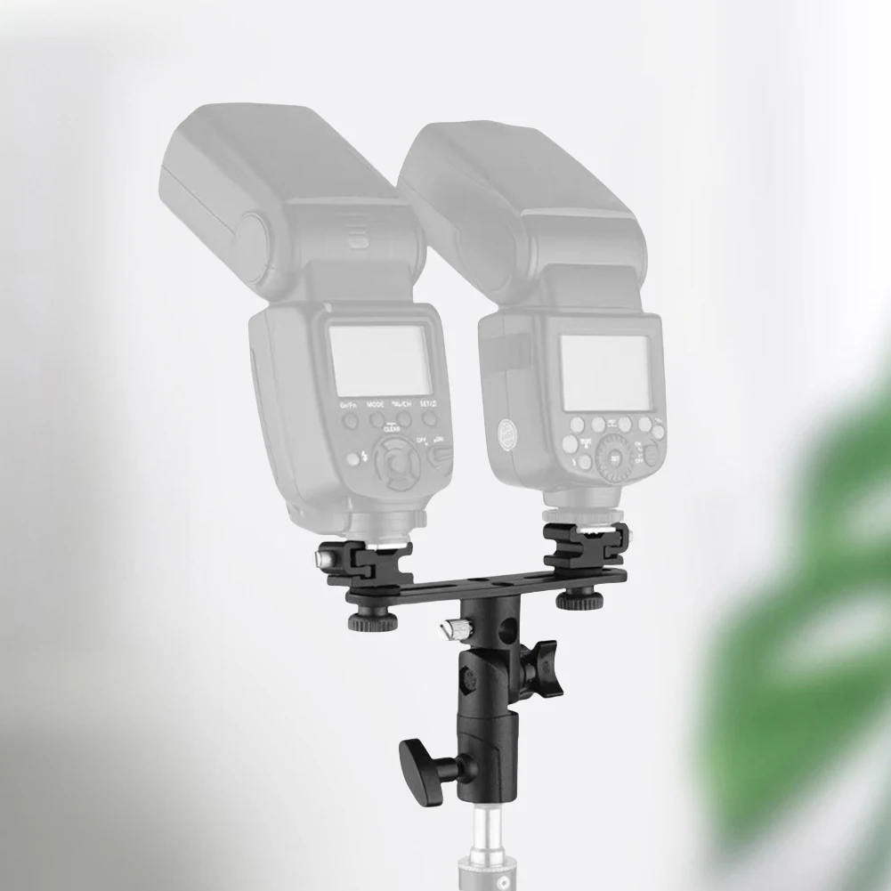 Dual Flash Bracket Umbrella Holder Light Stand Bracket Mount Double Hot Shoe Flash Umbrella Holder for Canon Nikon DSLR Camera