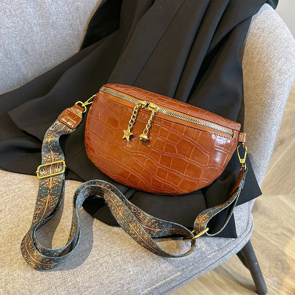 Women Leather Chest Bag Casual Crossbody Sling Purse Versatile Stone Texture Waist Bag Zipper Waist Pack Daily Dating Bag