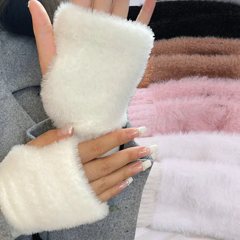 

2023 New Winter TouchScreen Plush Warm Gloves Women's Men's Outdoor Warm Stretch Furry Mittens Wool Half Finger Fingerless