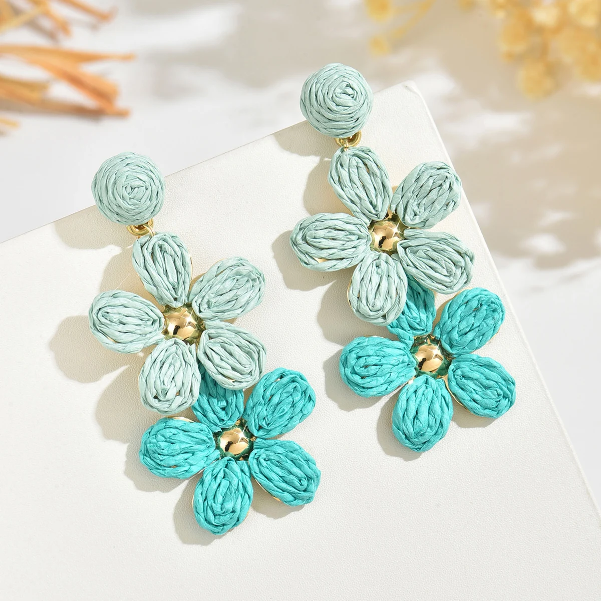Bohemia Sweet Colorful Raffia Layered Flower Earrings for Women Girls Summer Handmade Rattan Knit Drop Earrings Holiday Jewelry