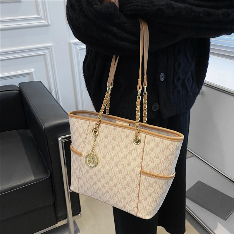 2022 Burminsa Luxury Designer Letters Small Women Handbags Trend Fashion  Brand Vintage Twist Lock Ladies Shoulder Crossbody Bags - AliExpress